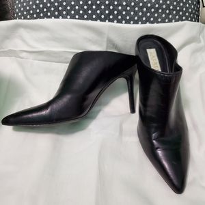 Ralph Lauren slid on booties